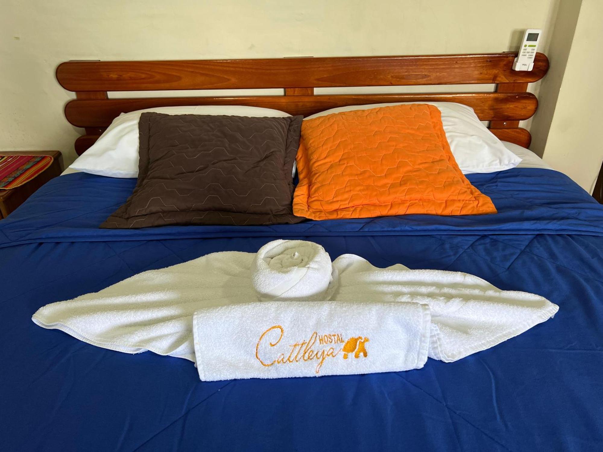 Hostal Cattleya Пуерто-Бакерісо-Морено Екстер'єр фото